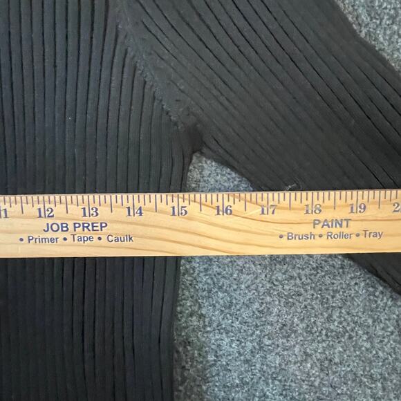 Grey Lab Black Ribbed Knit Top Women’s Size Small 3/4 Sleeve Stretch Minimalist - Picture 5 of 8